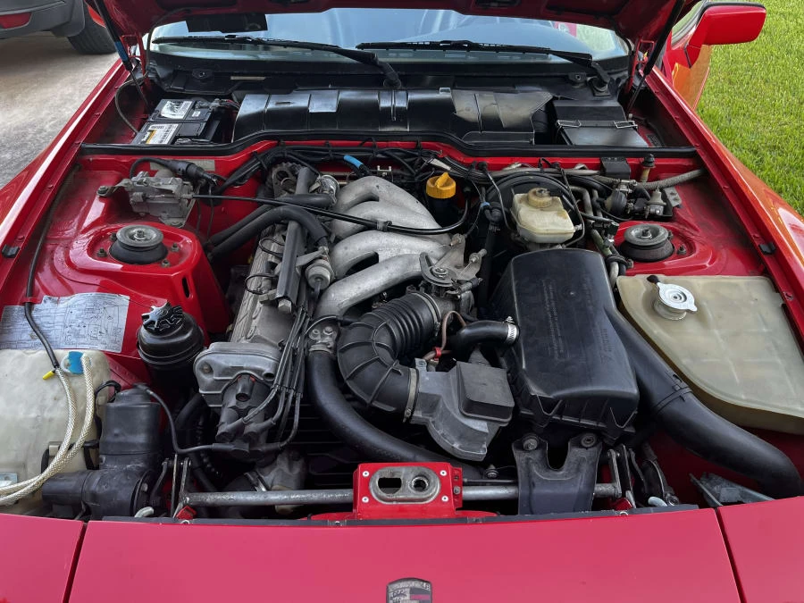 1986 Porsche 944 - Image 13 of 14