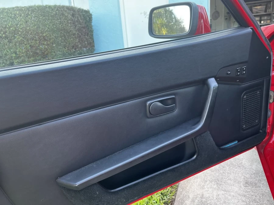 1986 Porsche 944 - Image 11 of 14