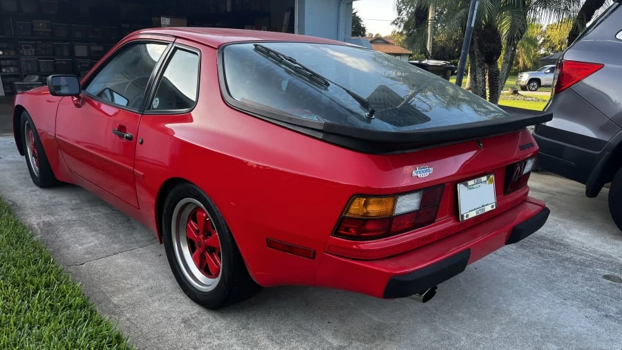 1986 Porsche 944 - Image 2 of 14