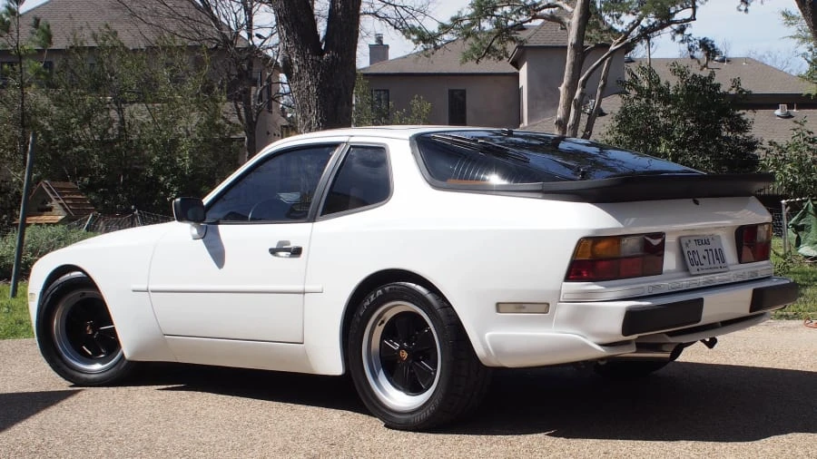 1986 Porsche 944 - Image 3 of 9