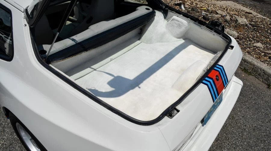 1986 Porsche 944 - Image 8 of 12