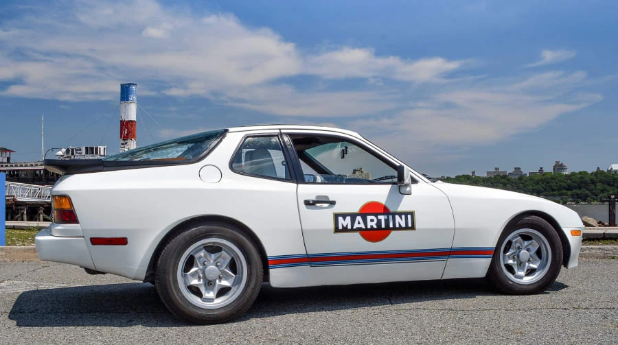 1986 Porsche 944 - Image 11 of 12