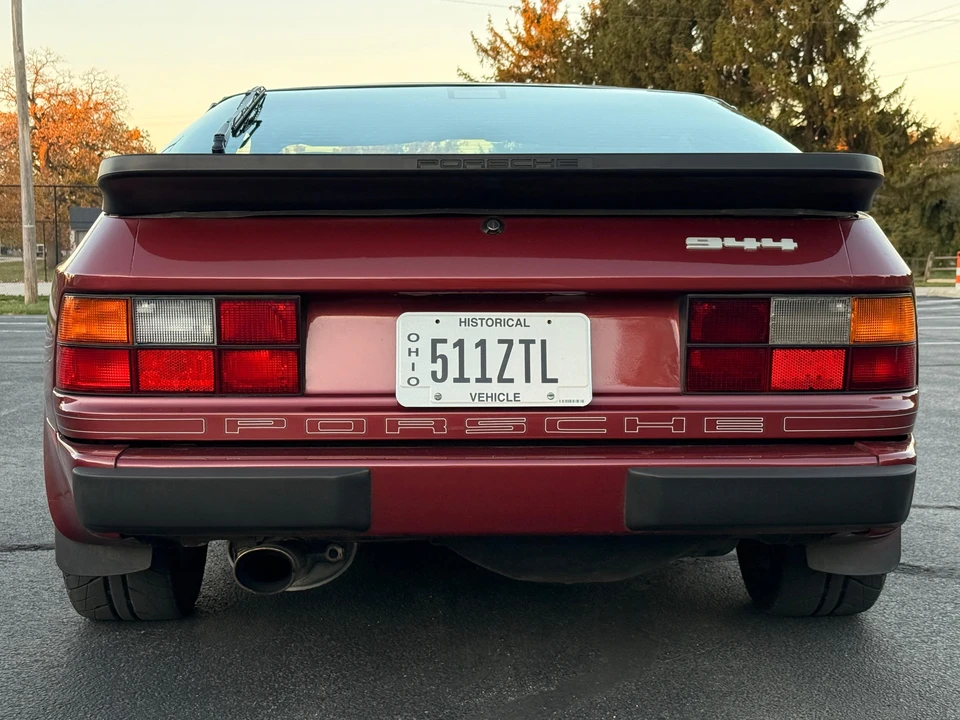 1986 Porsche 944 - Image 22 of 31