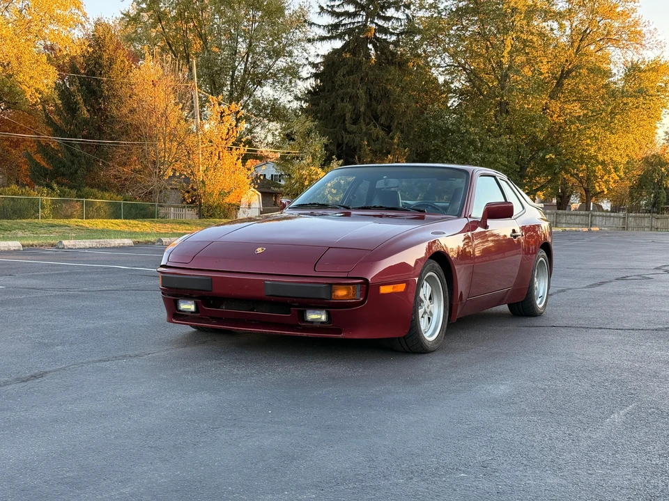 1986 Porsche 944 - Image 13 of 31