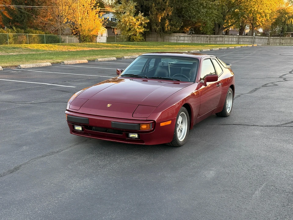 1986 Porsche 944 - Image 12 of 31