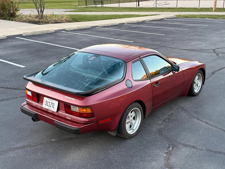 1986 Porsche 944 - Image 23 of 31