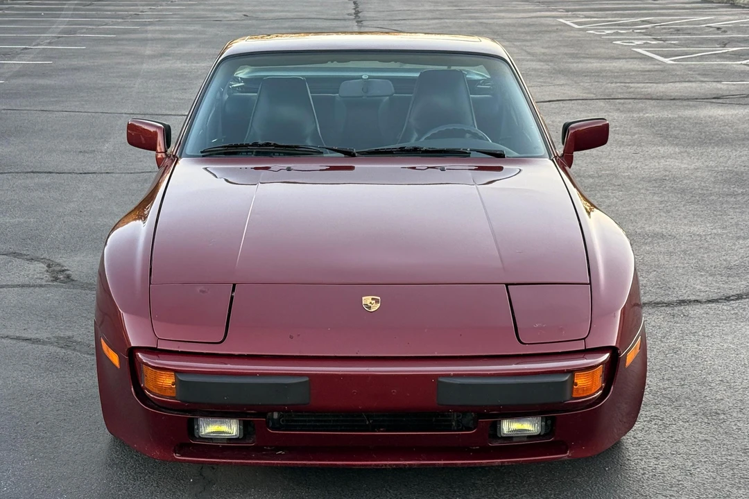 1986 Porsche 944 - Image 2 of 31