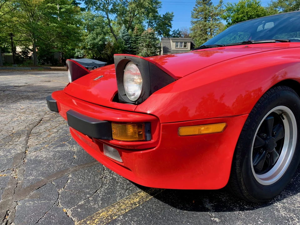 1986 Porsche 944 - Image 19 of 31