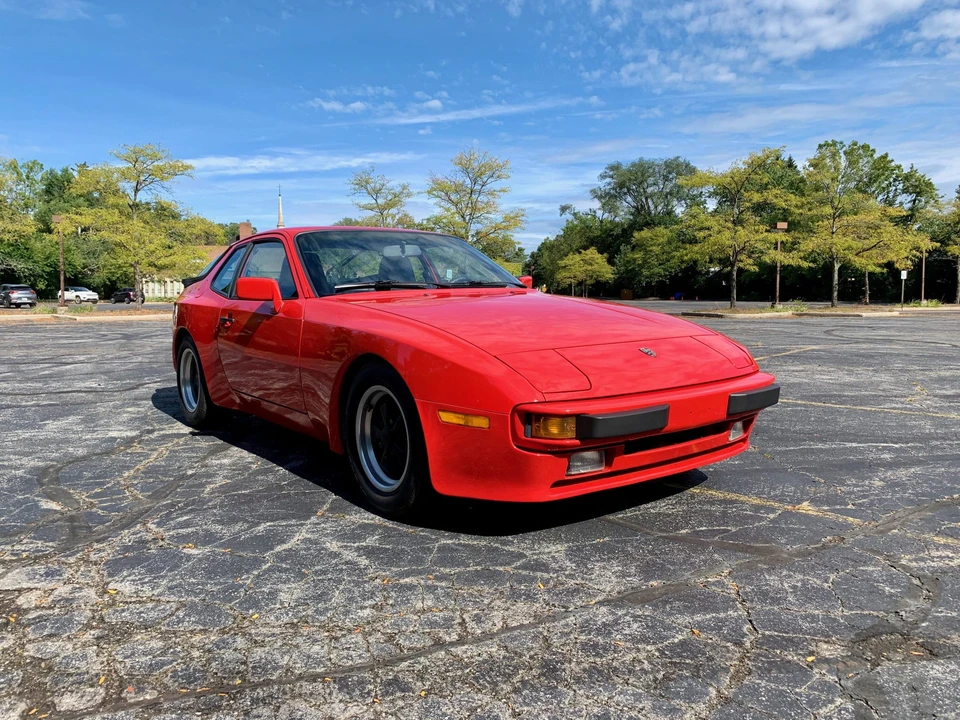 1986 Porsche 944 - Image 9 of 31