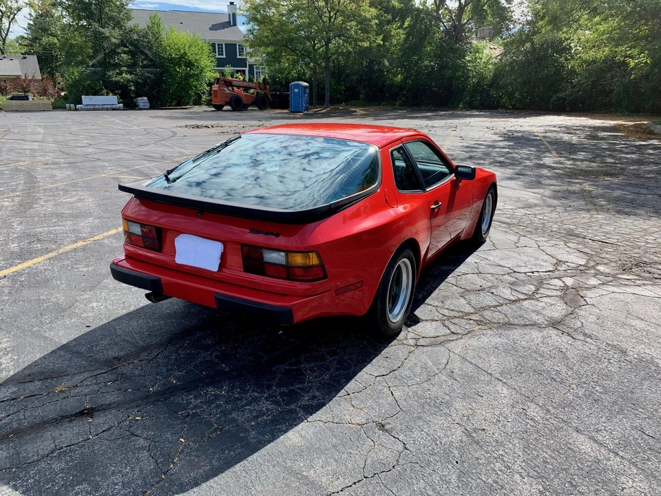 1986 Porsche 944 - Image 12 of 31