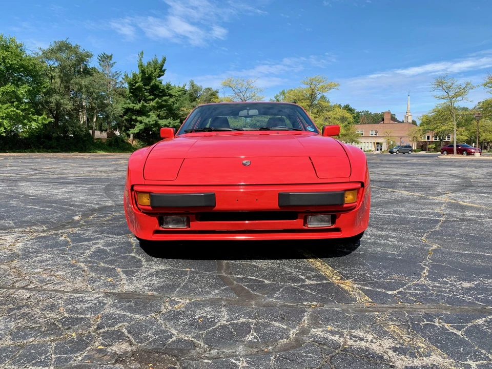 1986 Porsche 944 - Image 6 of 31