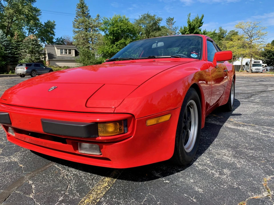 1986 Porsche 944 - Image 4 of 31