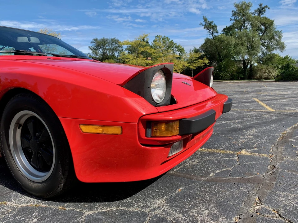 1986 Porsche 944 - Image 21 of 31