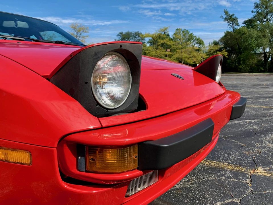 1986 Porsche 944 - Image 22 of 31
