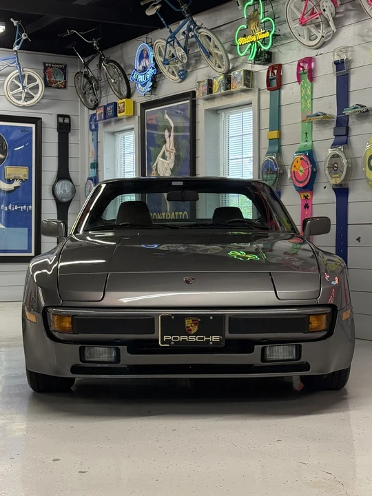 1986 Porsche 944 - Image 2 of 31