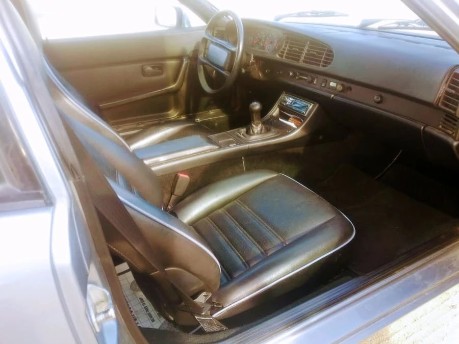 1986 Porsche 944 - Image 4 of 7