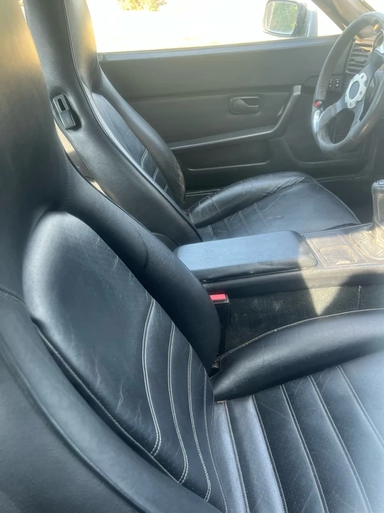 1986 Porsche 944 - Image 17 of 20