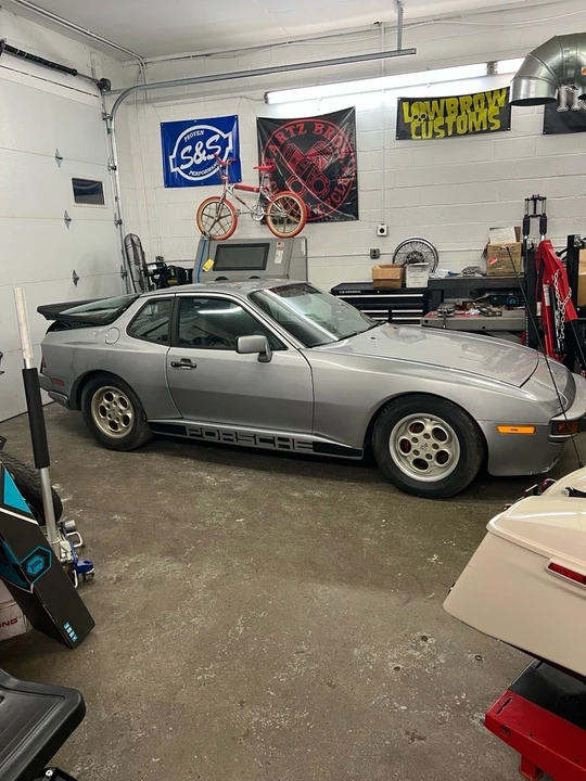 1986 Porsche 944 - Image 11 of 20