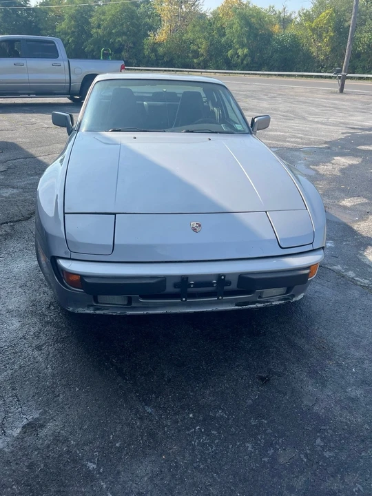 1986 Porsche 944 - Image 7 of 20