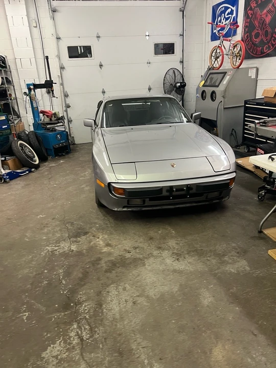 1986 Porsche 944 - Image 12 of 20