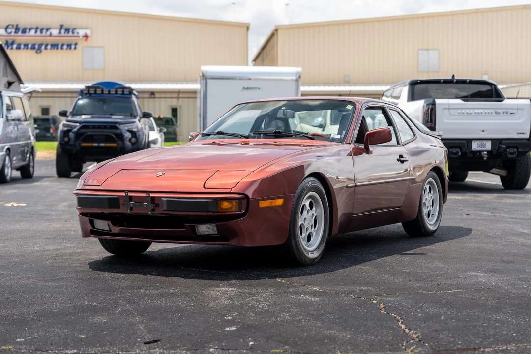 1986 Porsche 944 - Image 2 of 31
