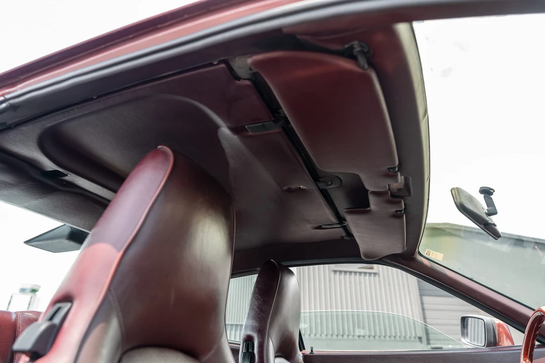 1986 Porsche 944 - Image 28 of 31