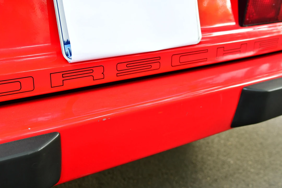 1986 Porsche 944 - Image 21 of 31