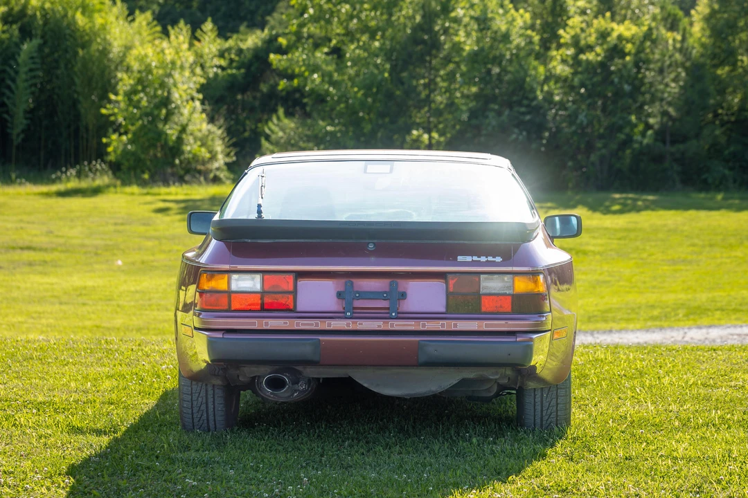1986 Porsche 944 - Image 12 of 31