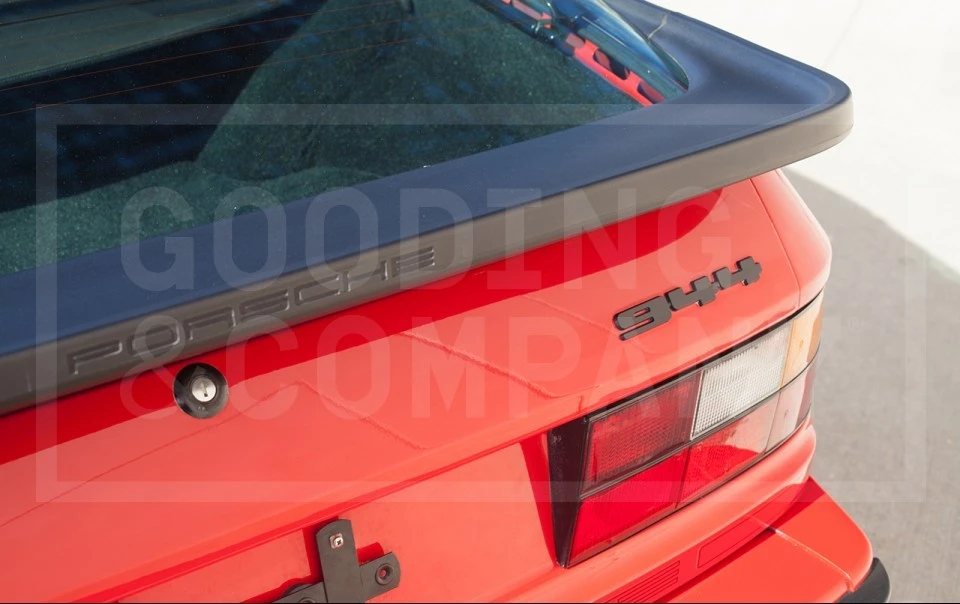 1986 Porsche 944 - Image 12 of 18