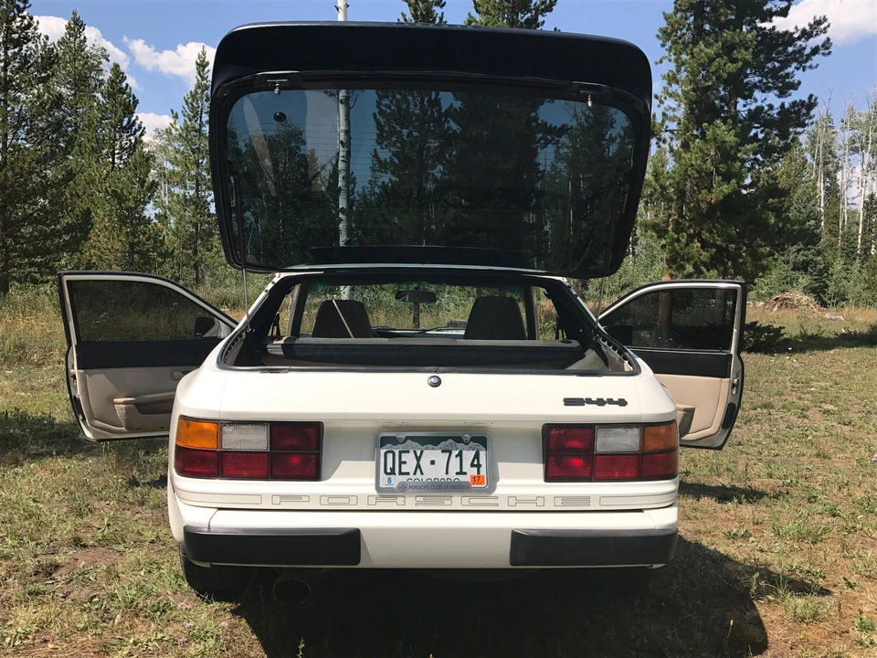 1986 Porsche 944 - Image 9 of 31