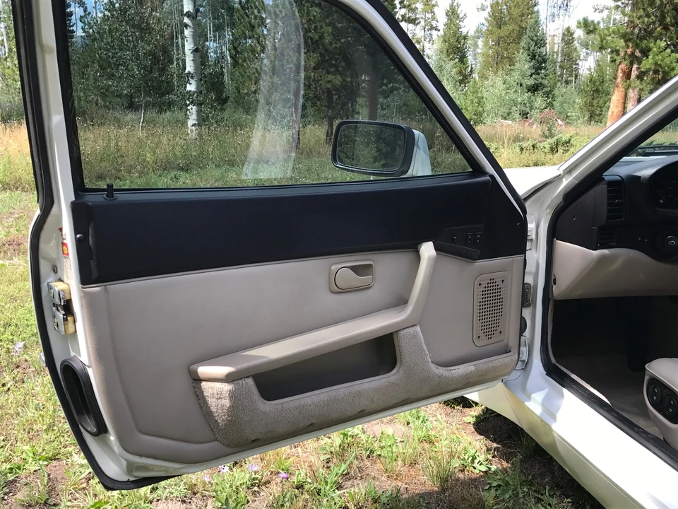 1986 Porsche 944 - Image 30 of 31