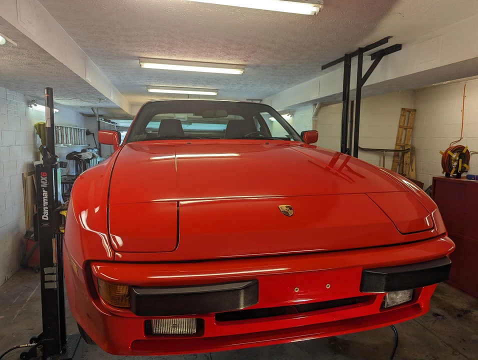 1986 Porsche 944 - Image 15 of 31