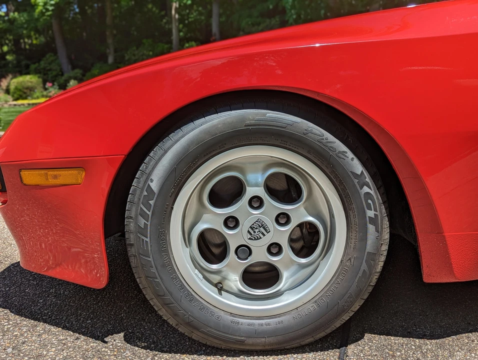 1986 Porsche 944 - Image 25 of 31