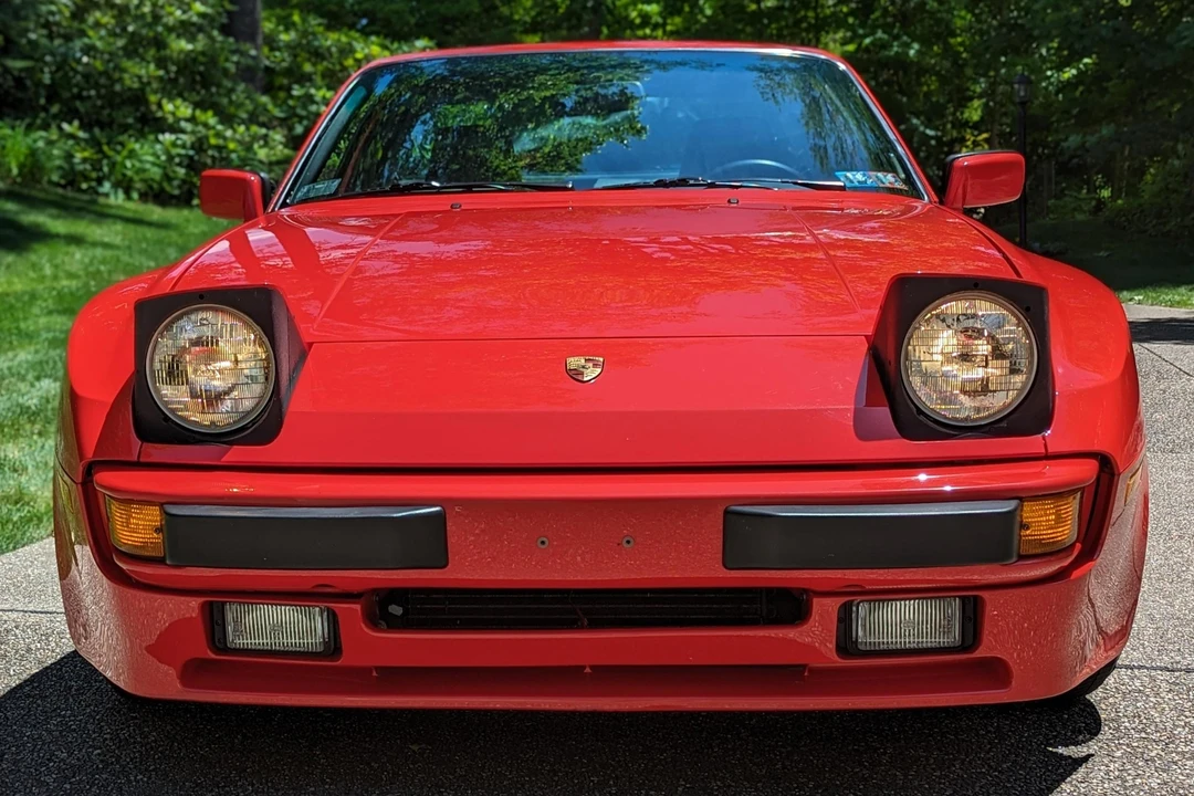 1986 Porsche 944 - Image 2 of 31