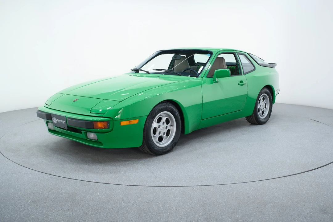 1986 Porsche 944 - Image 5 of 21