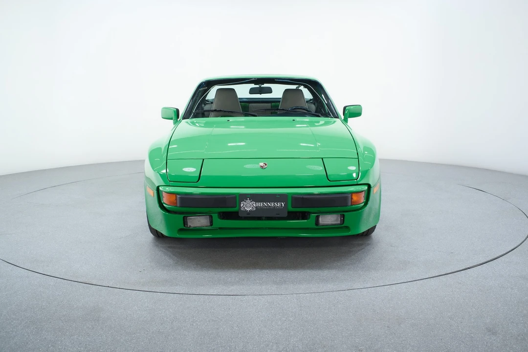 1986 Porsche 944 - Image 4 of 21