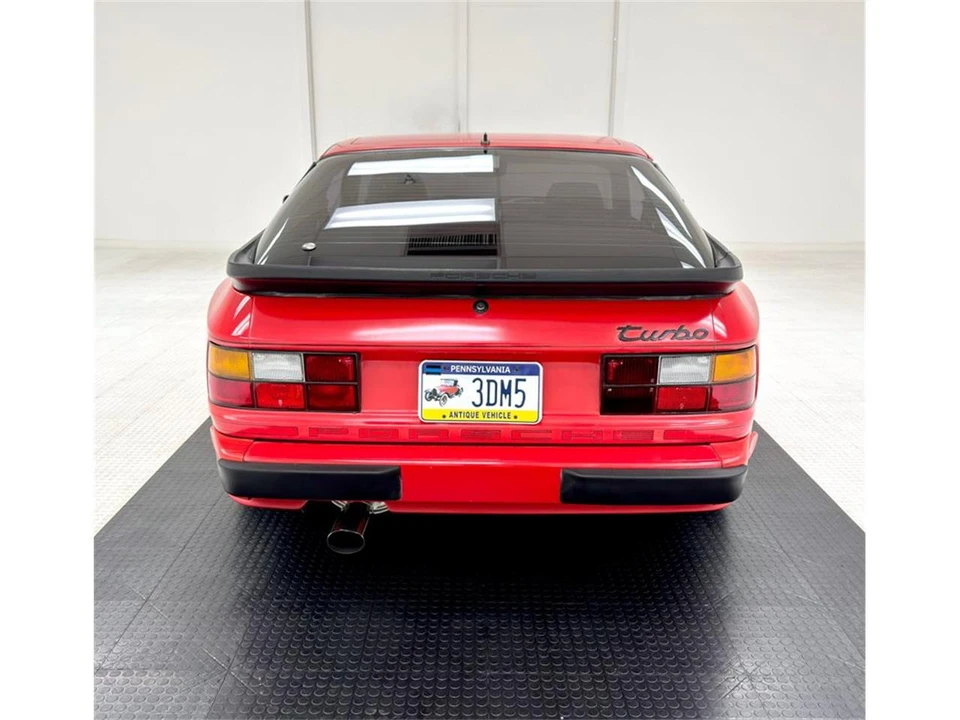 1986 Porsche 944 - Image 4 of 31