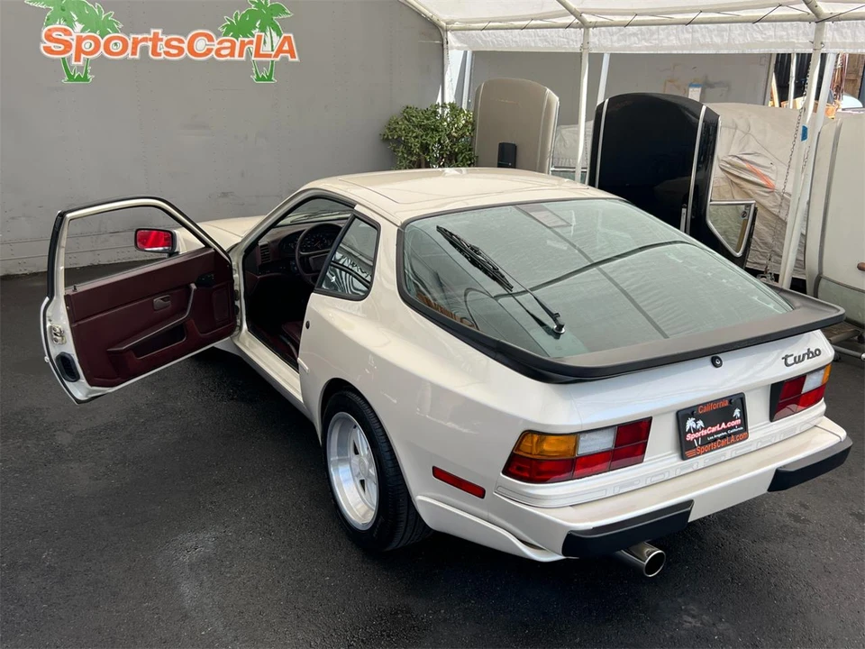1986 Porsche 944 - Image 3 of 31