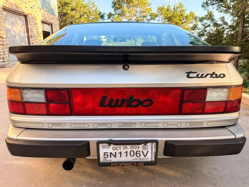 1986 Porsche 944 - Image 3 of 31