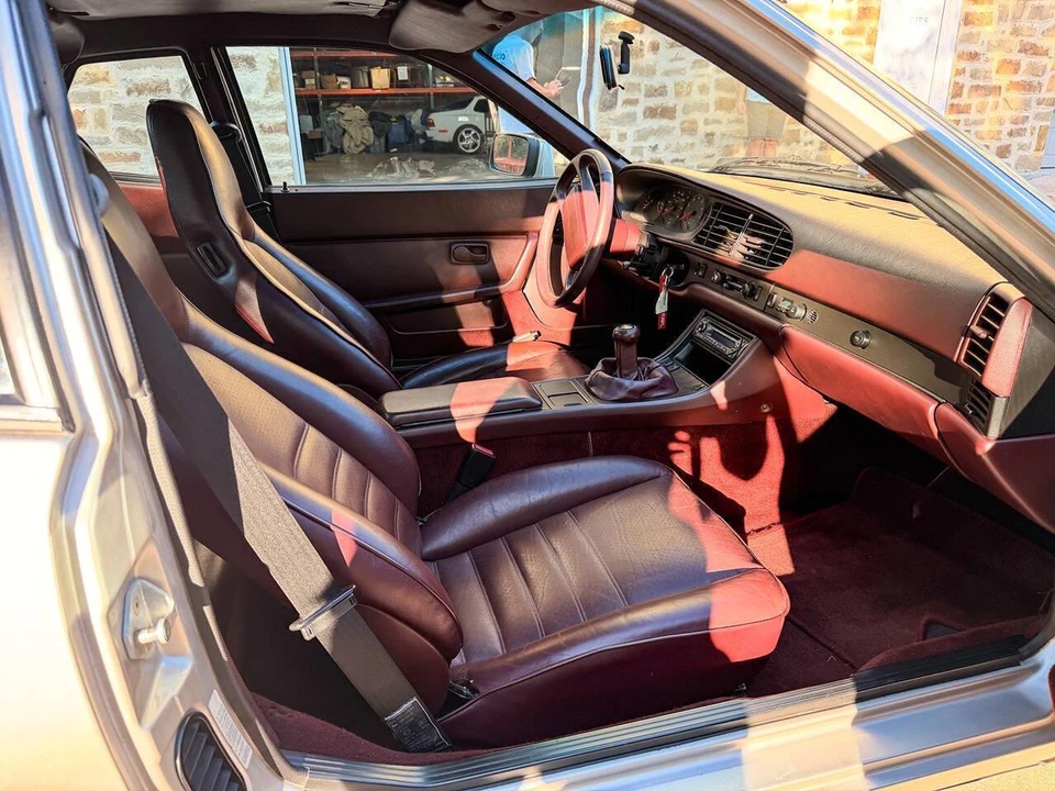 1986 Porsche 944 - Image 17 of 31
