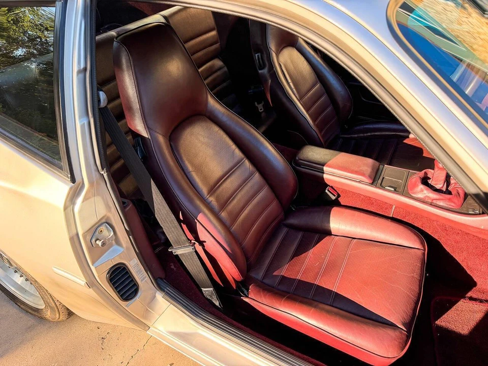1986 Porsche 944 - Image 25 of 31