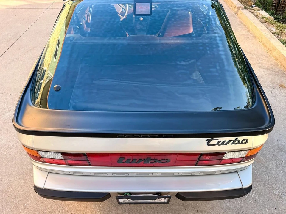1986 Porsche 944 - Image 8 of 31