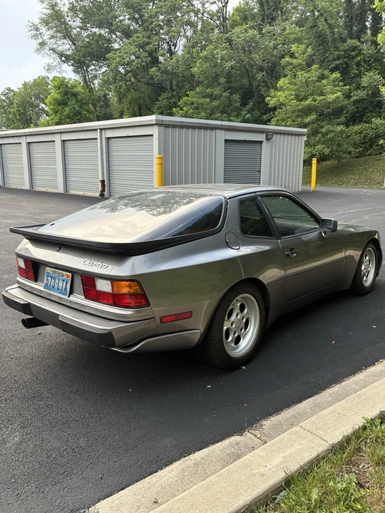 1986 Porsche 944 - Image 5 of 12