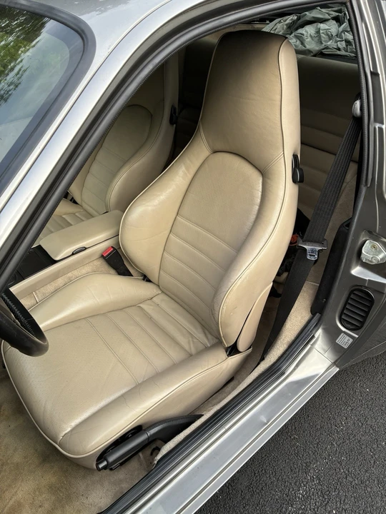 1986 Porsche 944 - Image 9 of 12