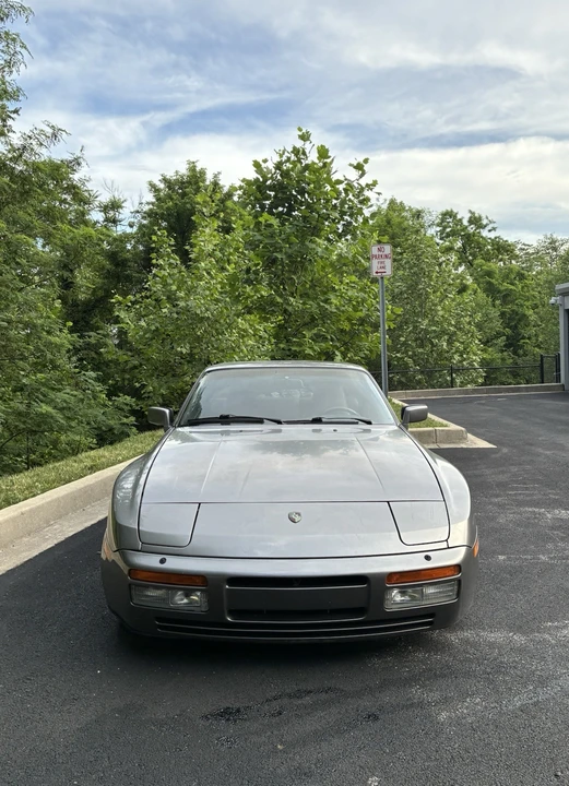 1986 Porsche 944 - Image 6 of 12
