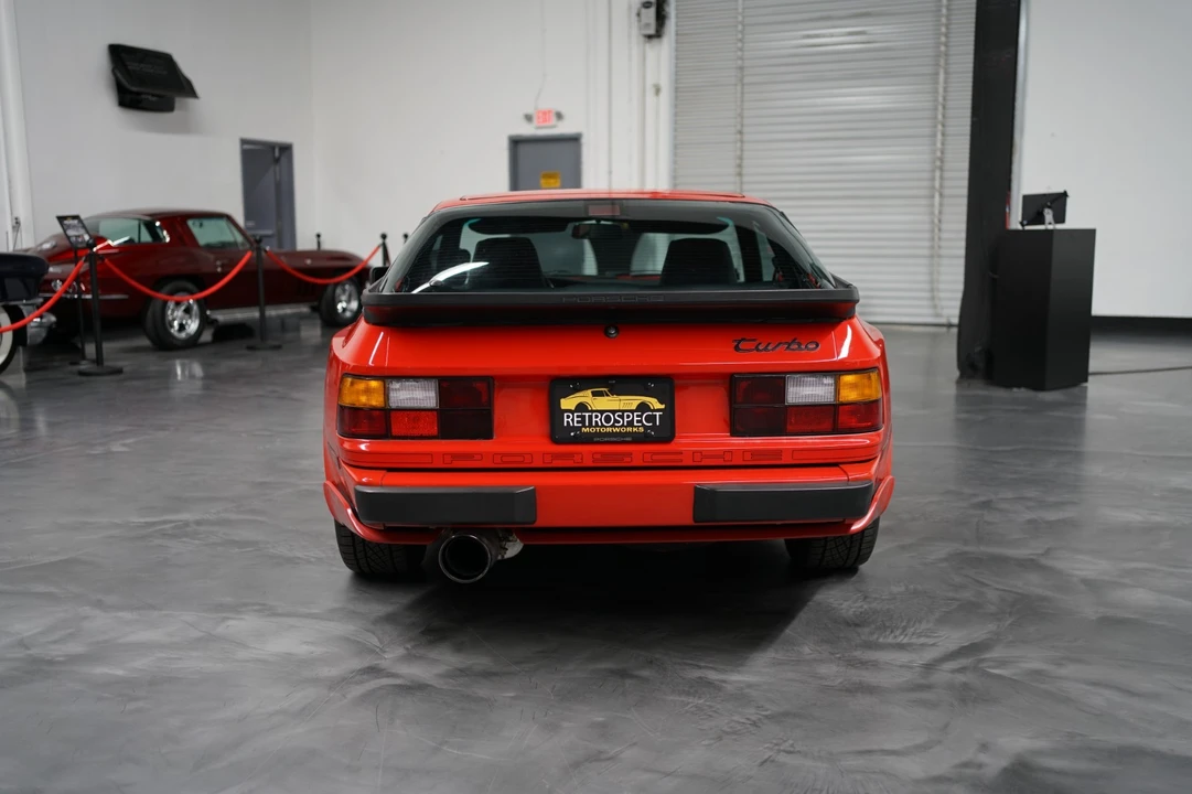 1986 Porsche 944 - Image 6 of 21
