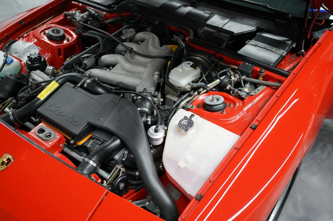 1986 Porsche 944 - Image 13 of 21