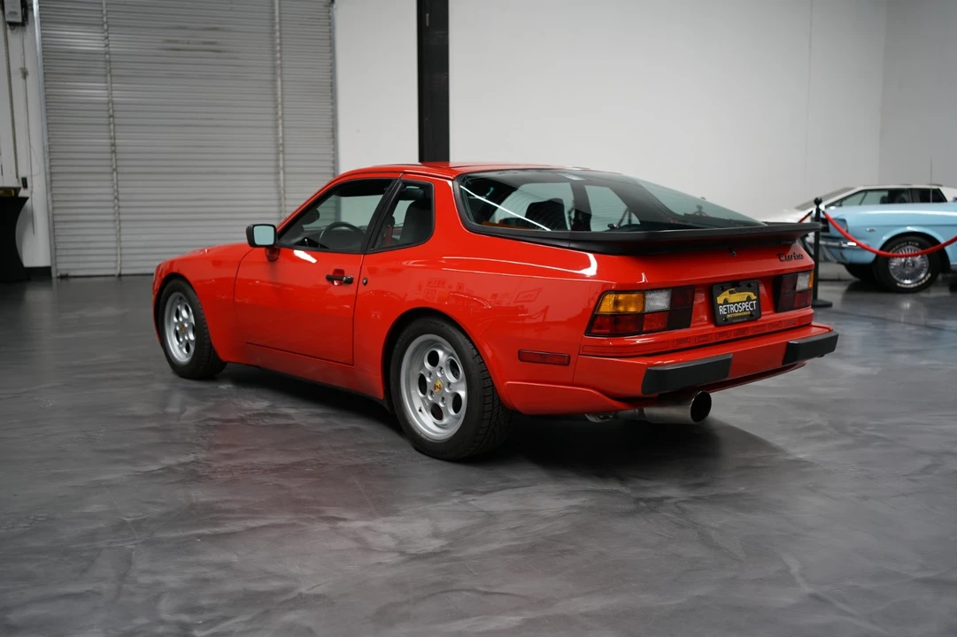 1986 Porsche 944 - Image 5 of 21
