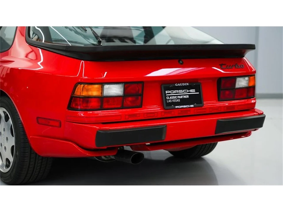 1986 Porsche 944 - Image 6 of 31