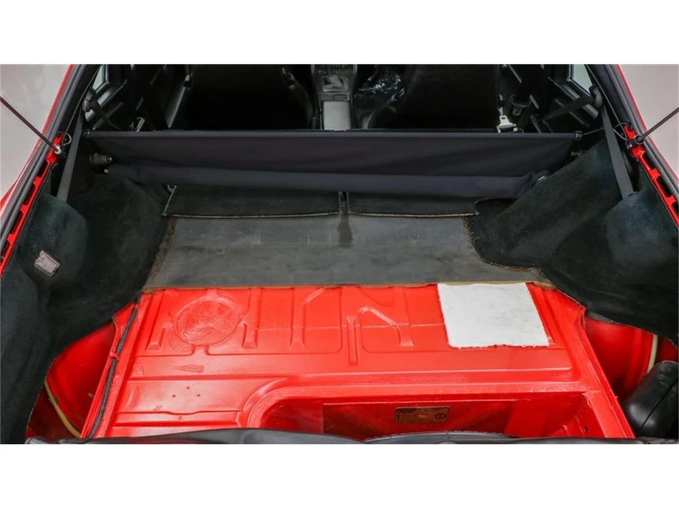 1986 Porsche 944 - Image 18 of 31